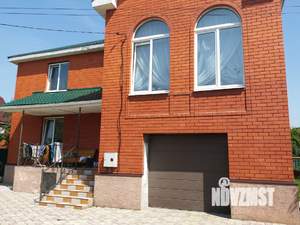 Коттедж 400м&sup2;, 3-этажный, участок 7 сот.  