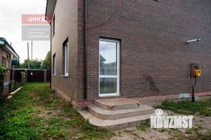 Коттедж 210м², 2-этажный, участок 6 сот.  