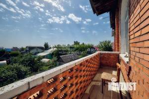 Дом 341м², 2-этажный, участок 6 сот.  