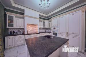 Таунхаус 341м², 2-этажный, участок 1 сот.  