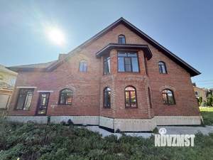 Дом 1200м², 4-этажный, участок 18 сот.  