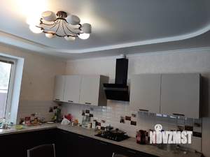 Коттедж 250м², 2-этажный, участок 6 сот.  