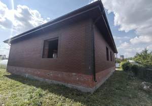 Дом 180м², 1-этажный, участок 6 сот.  