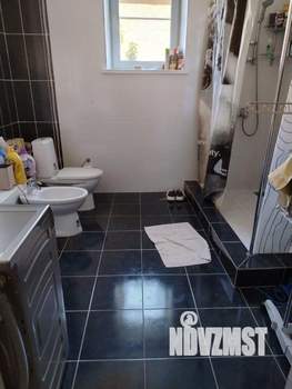 Коттедж 301м², 3-этажный, участок 759 сот.  