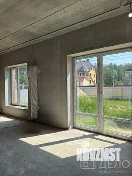 Дом 100м², 2-этажный, участок 5 сот.  