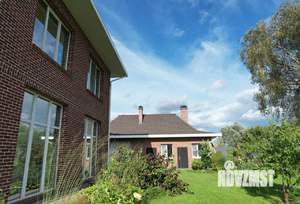 Коттедж 338м², 2-этажный, участок 12 сот.  