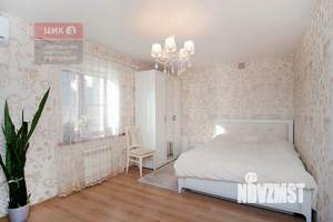 Дом 50м², 3-этажный, участок 2 сот.  