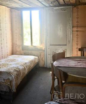 Дом 30м², 2-этажный, участок 6 сот.  