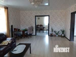 Коттедж 400м&sup2;, 3-этажный, участок 7 сот.  