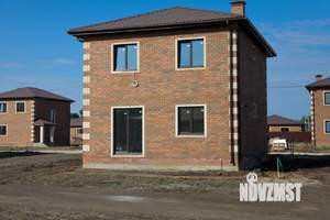 Дом 126м², 2-этажный, участок 10 сот.  