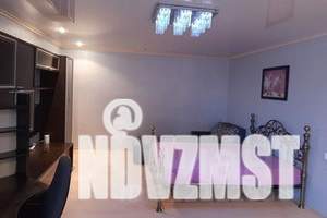 1-к квартира, посуточно, 49м2, 8/10 этаж