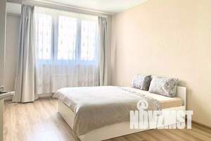 1-к квартира, посуточно, 45м2, 23/25 этаж