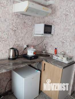 Студия квартира, посуточно, 14м2, 1/5 этаж