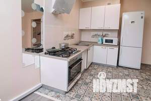 3-к квартира, посуточно, 80м2, 1/20 этаж