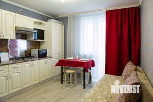 2-к квартира, посуточно, 50м2, 1/1 этаж