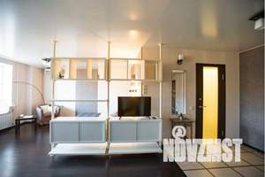 1-к квартира, посуточно, 50м2, 2/10 этаж