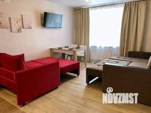 1-к квартира, посуточно, 40м2, 1/1 этаж