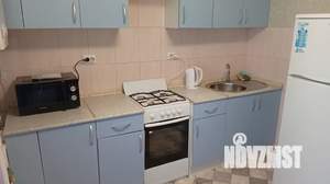 1-к квартира, посуточно, 43м2, 7/10 этаж