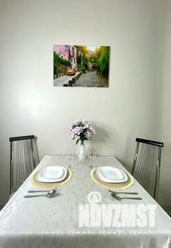 1-к квартира, посуточно, 45м2, 5/8 этаж