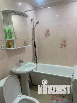 1-к квартира, посуточно, 43м2, 7/10 этаж