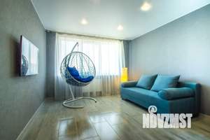 1-к квартира, посуточно, 40м2, 25/32 этаж