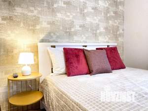 1-к квартира, посуточно, 60м2, 1/1 этаж