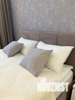 1-к квартира, посуточно, 42м2, 10/25 этаж