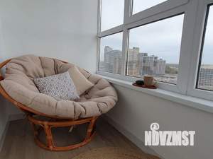 1-к квартира, посуточно, 42м2, 13/30 этаж