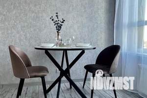 1-к квартира, посуточно, 33м2, 8/15 этаж