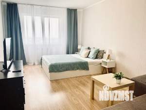 1-к квартира, посуточно, 45м2, 13/18 этаж