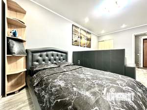 1-к квартира, посуточно, 55м2, 7/25 этаж
