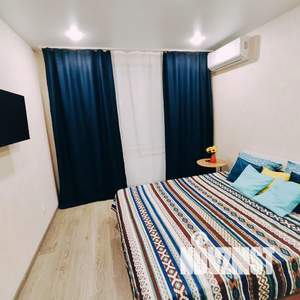 1-к квартира, посуточно, 40м2, 14/28 этаж