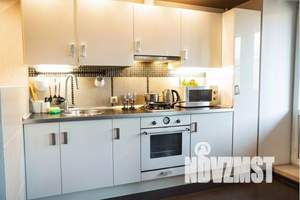 1-к квартира, посуточно, 50м2, 2/10 этаж