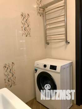 1-к квартира, посуточно, 47м2, 7/25 этаж