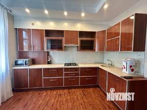 1-к квартира, на длительный срок, 65м2, 3/5 этаж
