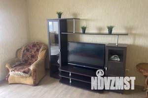 2-к квартира, посуточно, 64м2, 8/10 этаж