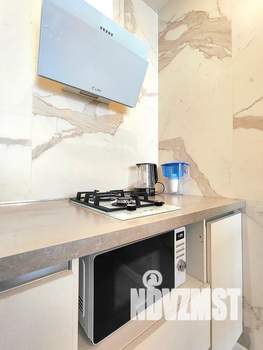 1-к квартира, посуточно, 40м2, 19/28 этаж