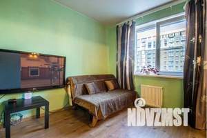 1-к квартира, посуточно, 40м2, 2/10 этаж