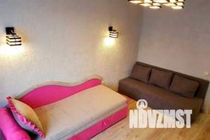 2-к квартира, посуточно, 10м2, 10/15 этаж