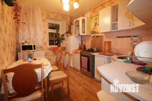 2-к квартира, посуточно, 60м2, 1/1 этаж