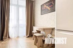 1-к квартира, посуточно, 40м2, 9/25 этаж