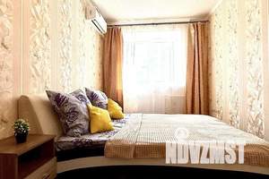 2-к квартира, посуточно, 65м2, 6/15 этаж