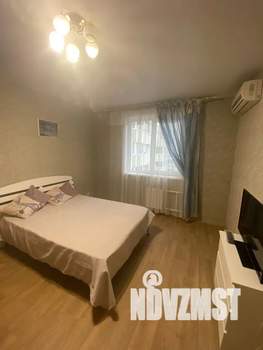 1-к квартира, посуточно, 46м2, 3/17 этаж