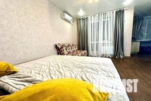 1-к квартира, посуточно, 35м2, 7/10 этаж