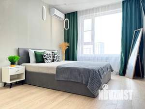 2-к квартира, посуточно, 40м2, 14/25 этаж