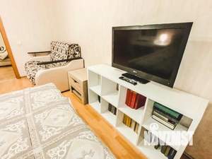 3-к квартира, посуточно, 82м2, 1/1 этаж