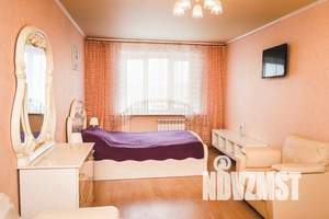 2-к квартира, посуточно, 79м2, 10/10 этаж