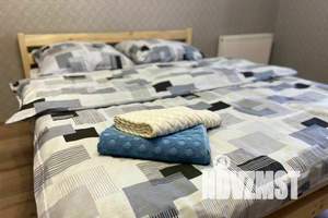 1-к квартира, посуточно, 50м2, 7/15 этаж