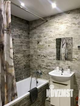 1-к квартира, посуточно, 34м2, 29/32 этаж