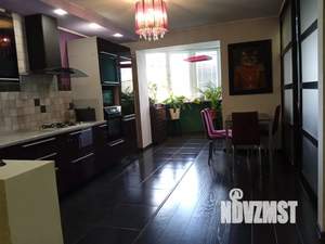 3-к квартира, посуточно, 100м2, 4/10 этаж